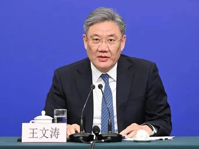 China imposes 84% retaliatory tariffs on US goods, escalating trade war tensions and prompting global market reactions.